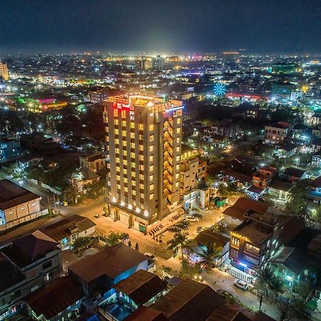 Ritz Grand Hotel Мандалай Экстерьер фото